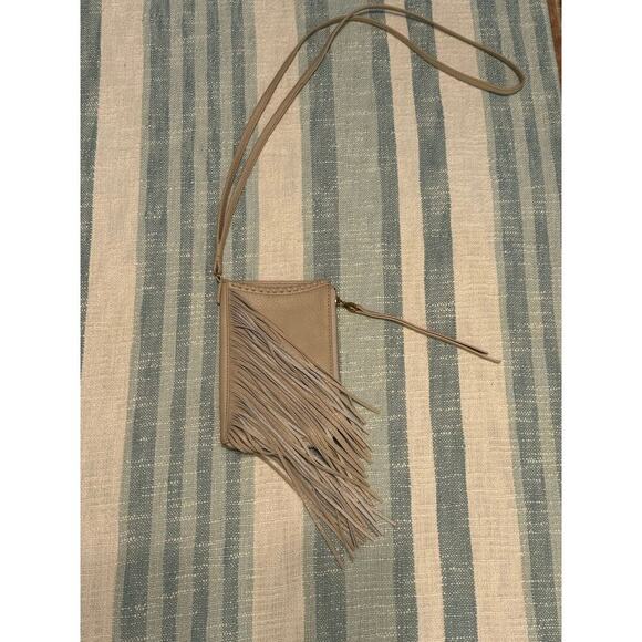 Adorable Hobo phone carrying case with card slots inside and cute fringe detail - Picture 1 of 6